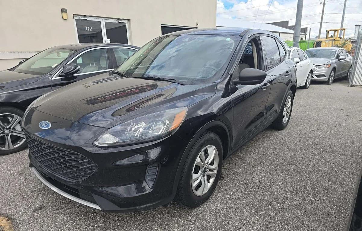 2020 FORD ESCAPE S 2