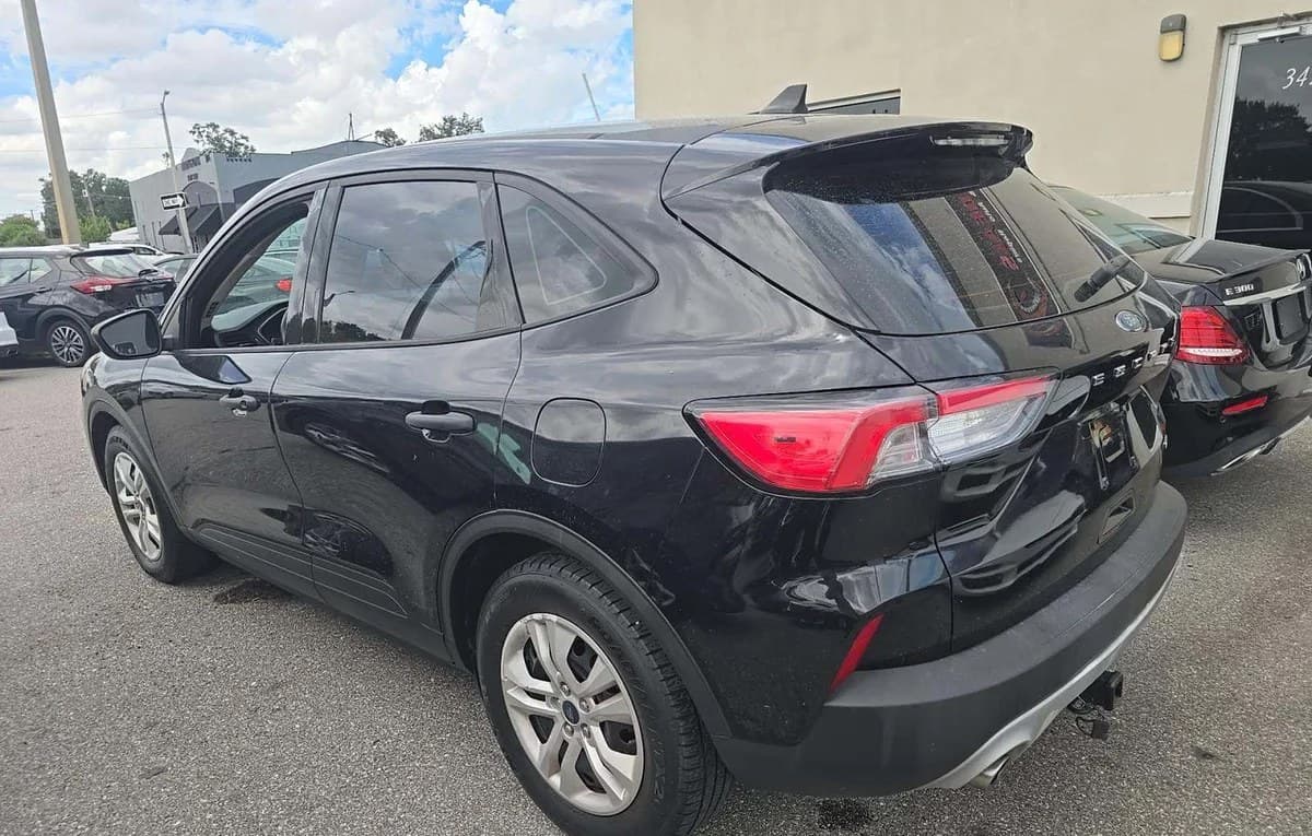 2020 FORD ESCAPE S 3