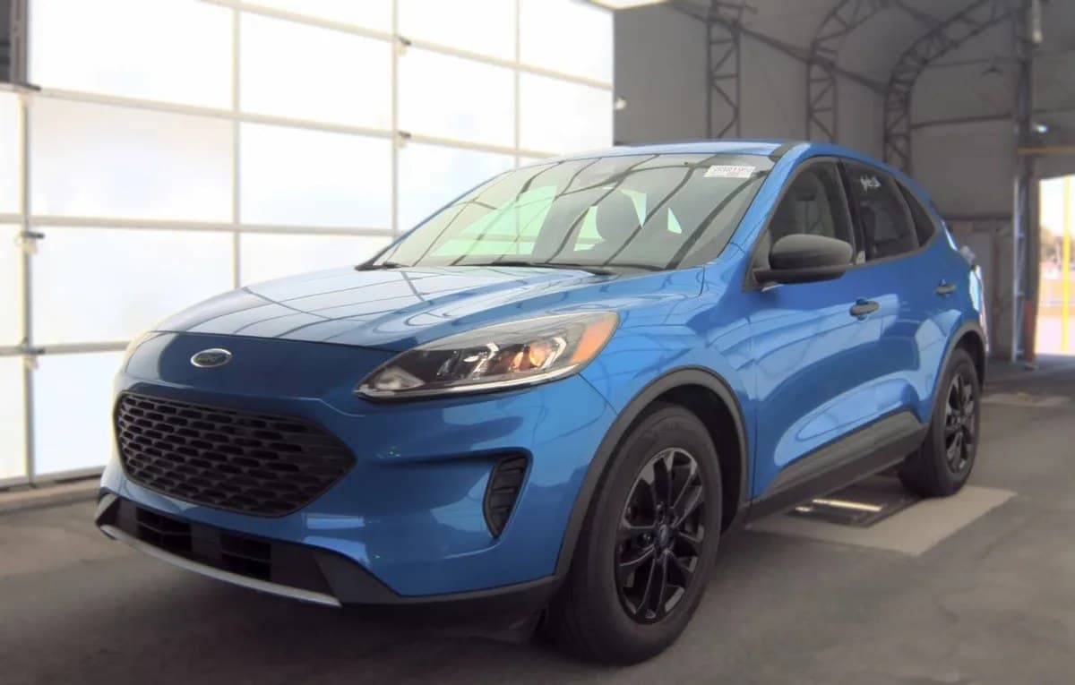2020 FORD ESCAPE S 2