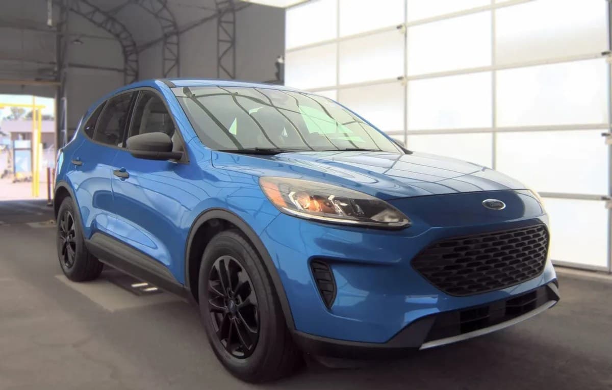 2020 FORD ESCAPE S 4