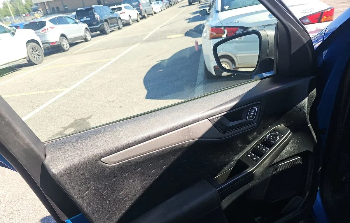 2020 FORD ESCAPE S 6