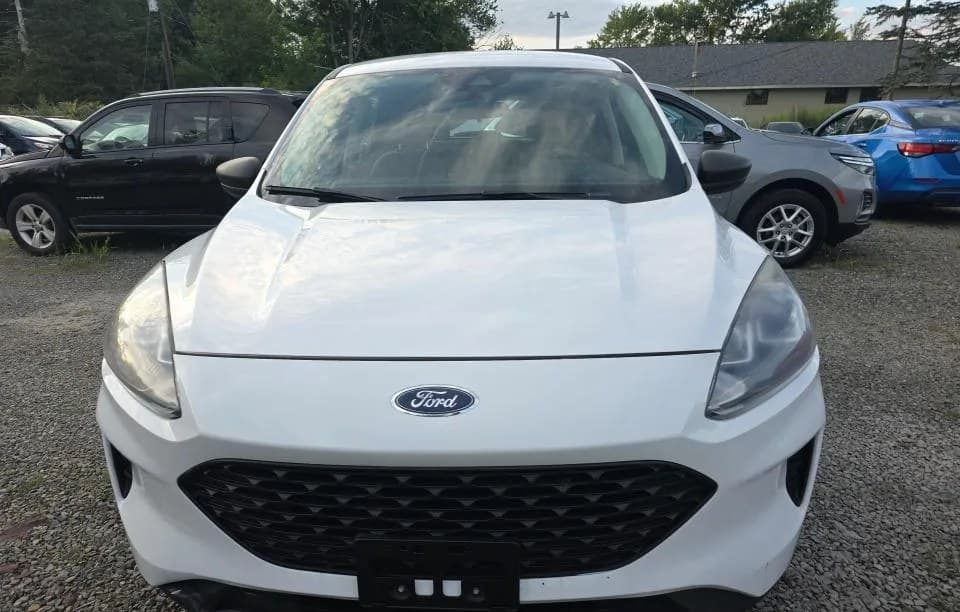 2021 FORD ESCAPE S 3