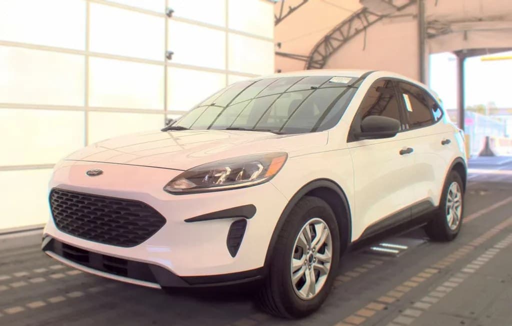 2020 FORD ESCAPE S 1