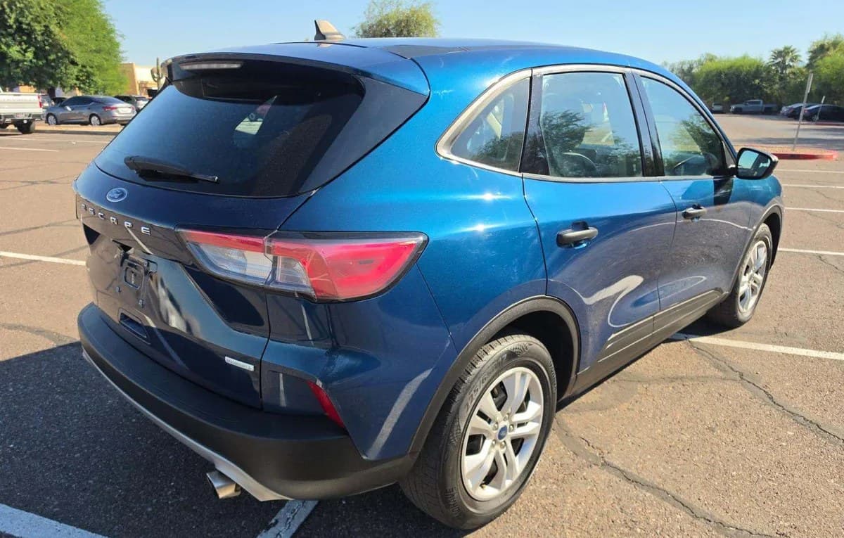 2020 FORD ESCAPE S 4