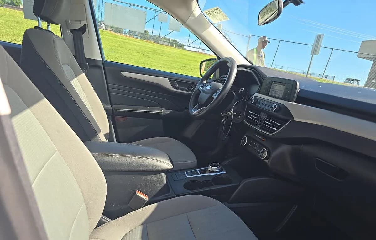 2021 FORD ESCAPE S 5