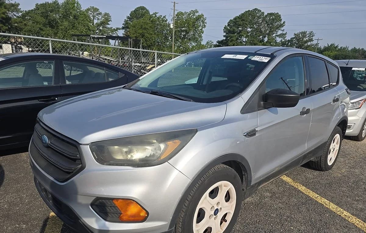 2018 FORD ESCAPE S 2