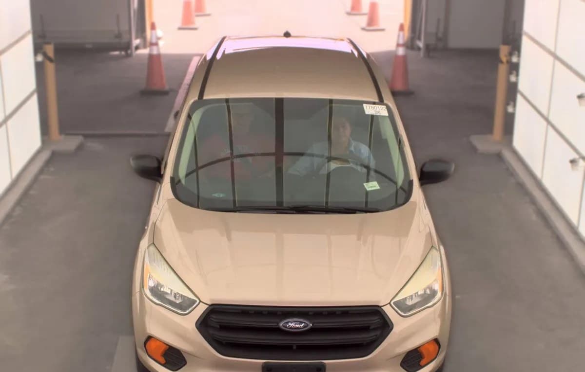 2017 FORD ESCAPE S 2