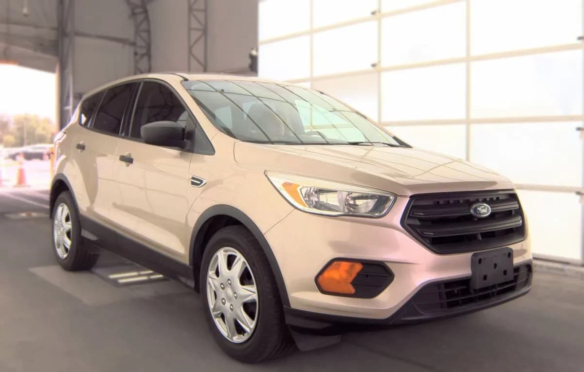 2017 FORD ESCAPE S 3