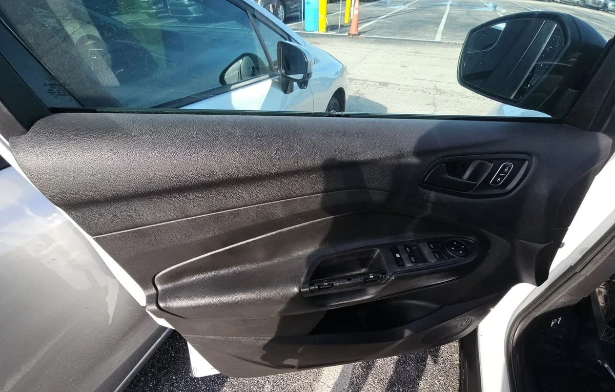 2018 FORD ESCAPE S 5