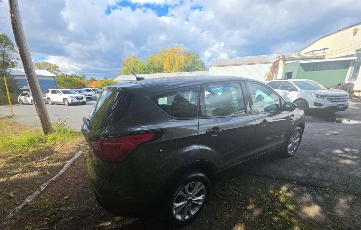 2019 FORD ESCAPE S 4