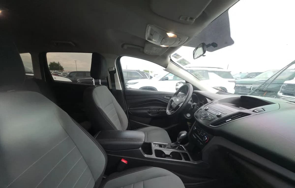 2019 FORD ESCAPE S 4