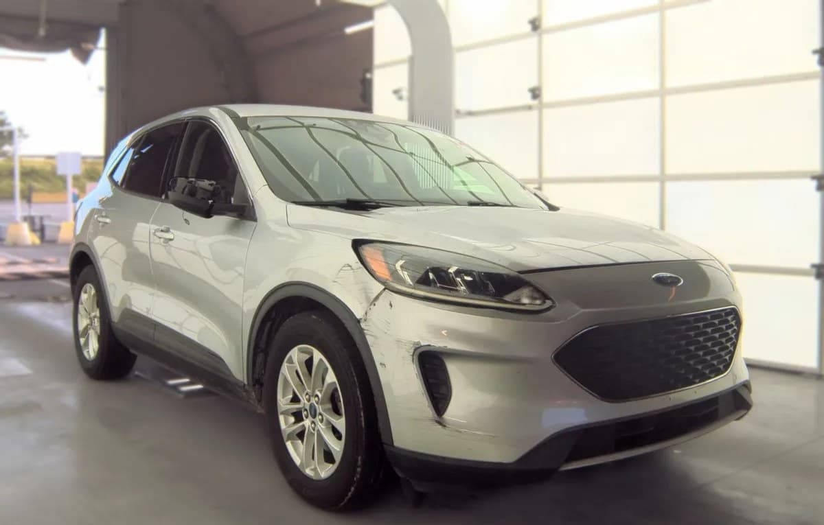 2020 FORD ESCAPE SE 3