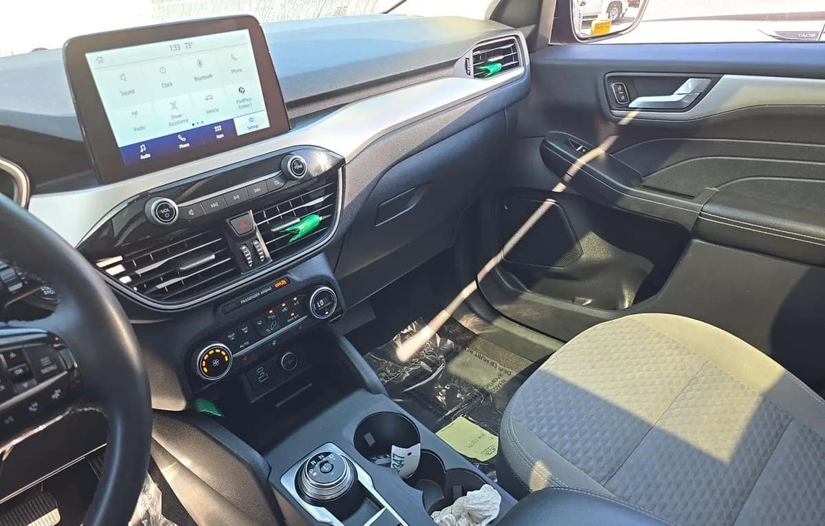 2021 FORD ESCAPE SE 7