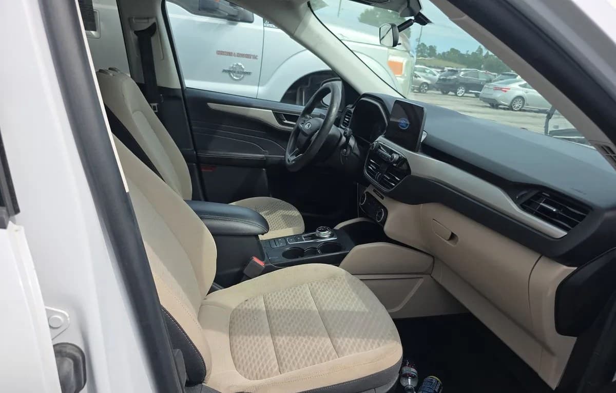 2022 FORD ESCAPE SE 5