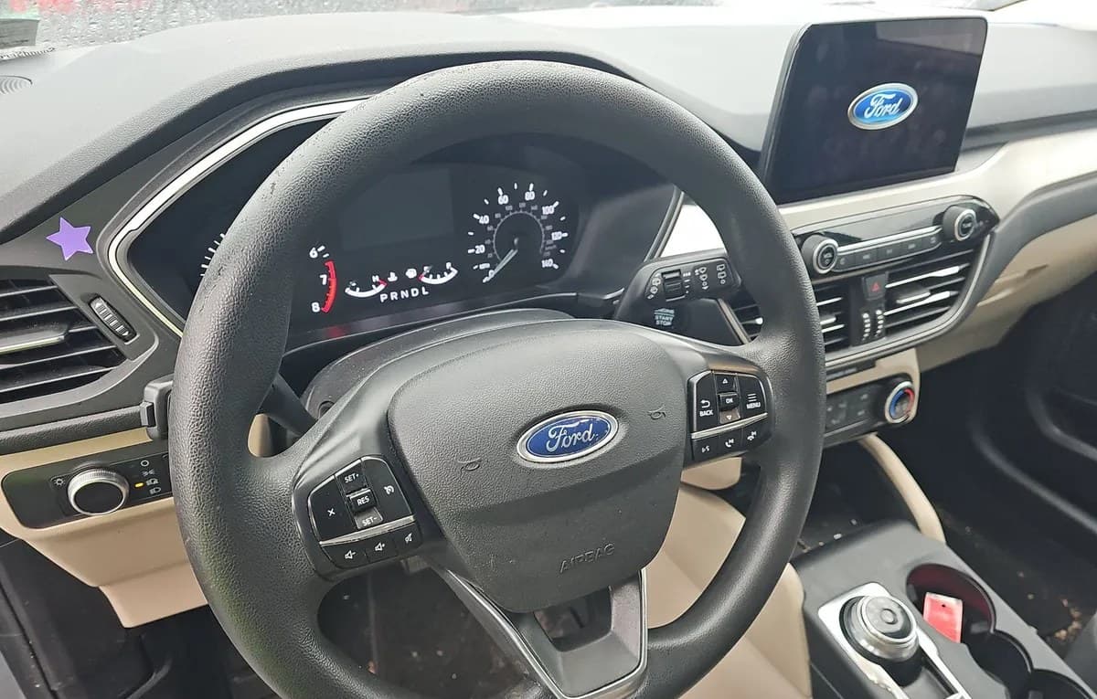 2021 FORD ESCAPE SE 7