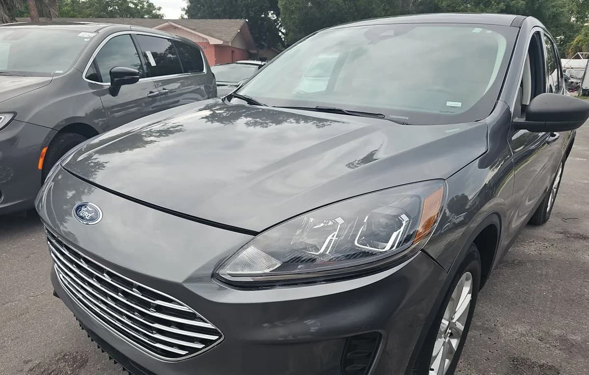 2022 FORD ESCAPE SE 2