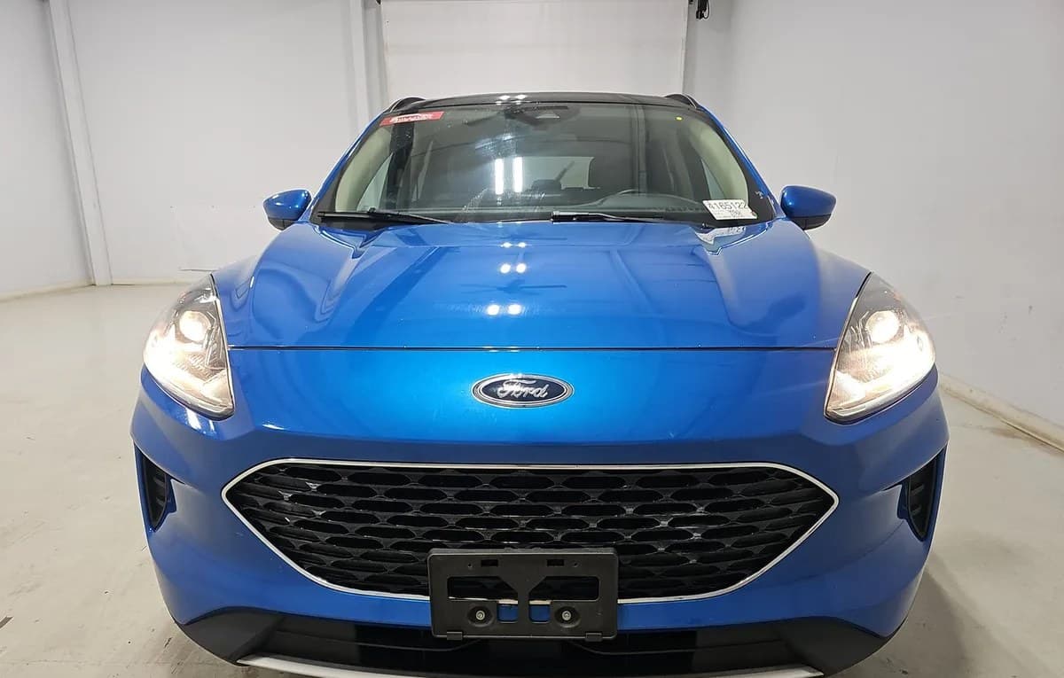 2020 FORD ESCAPE SE 3