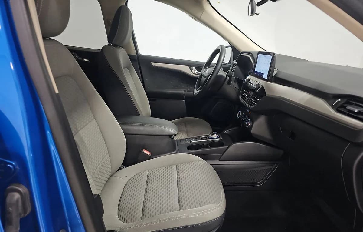 2020 FORD ESCAPE SE 5