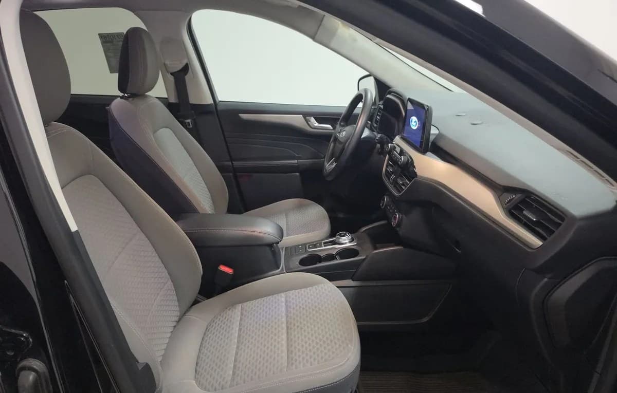 2021 FORD ESCAPE SE 5
