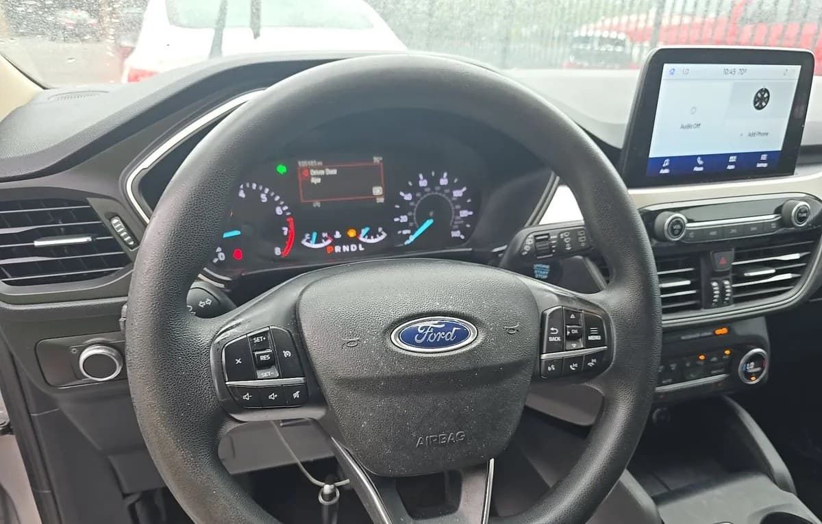 2020 FORD ESCAPE SE 6