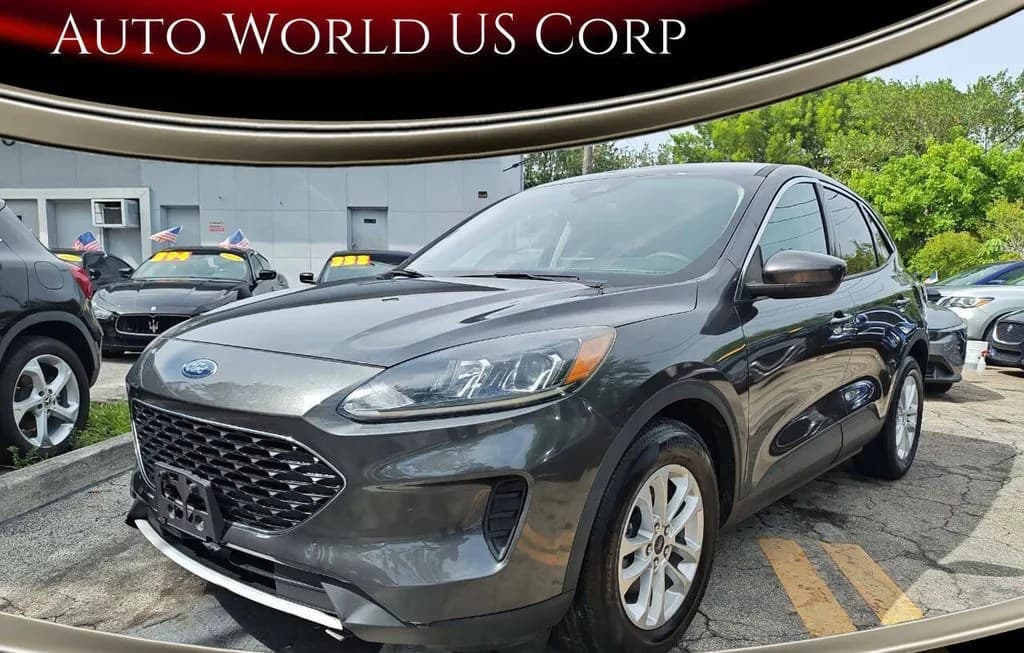 2020 FORD ESCAPE SE