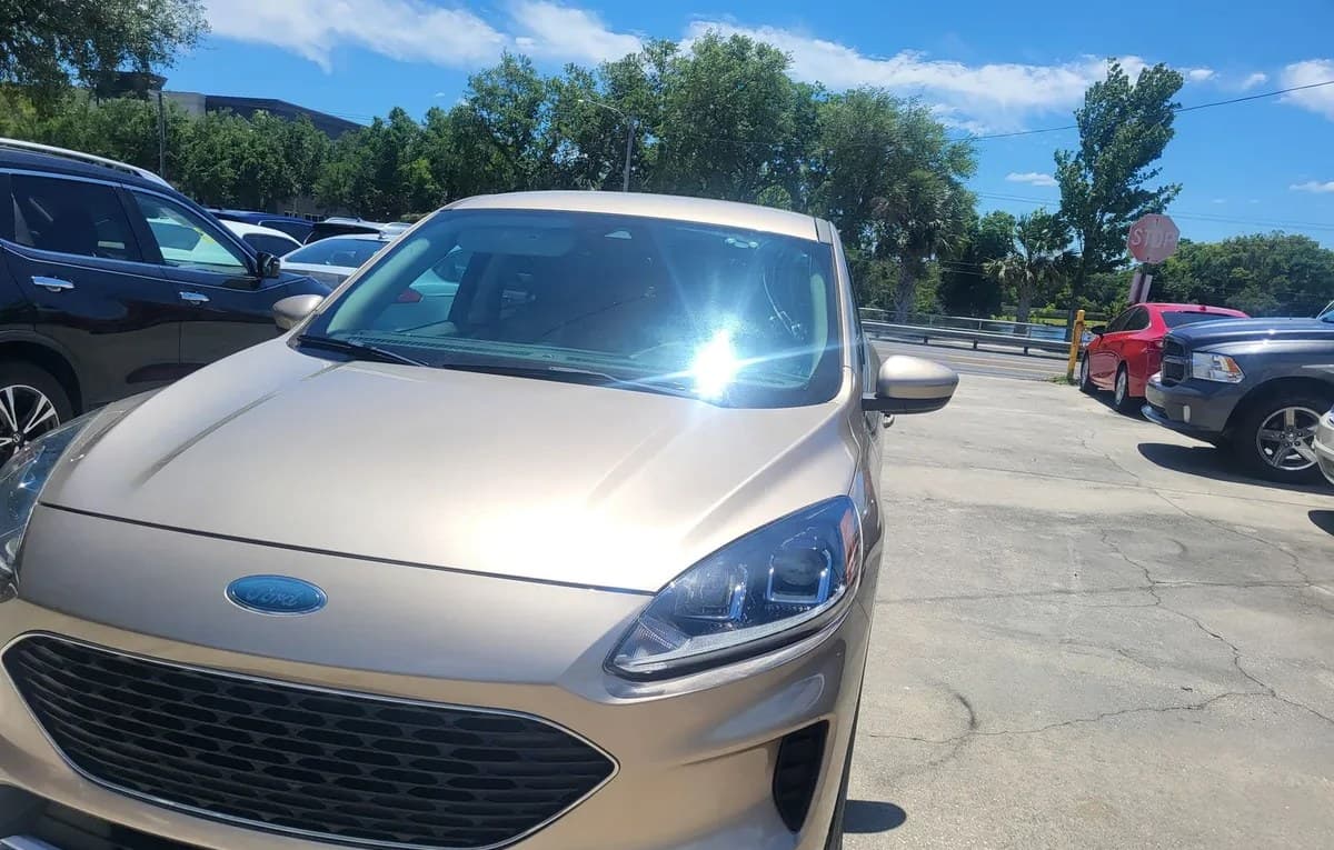 2020 FORD ESCAPE SE 4