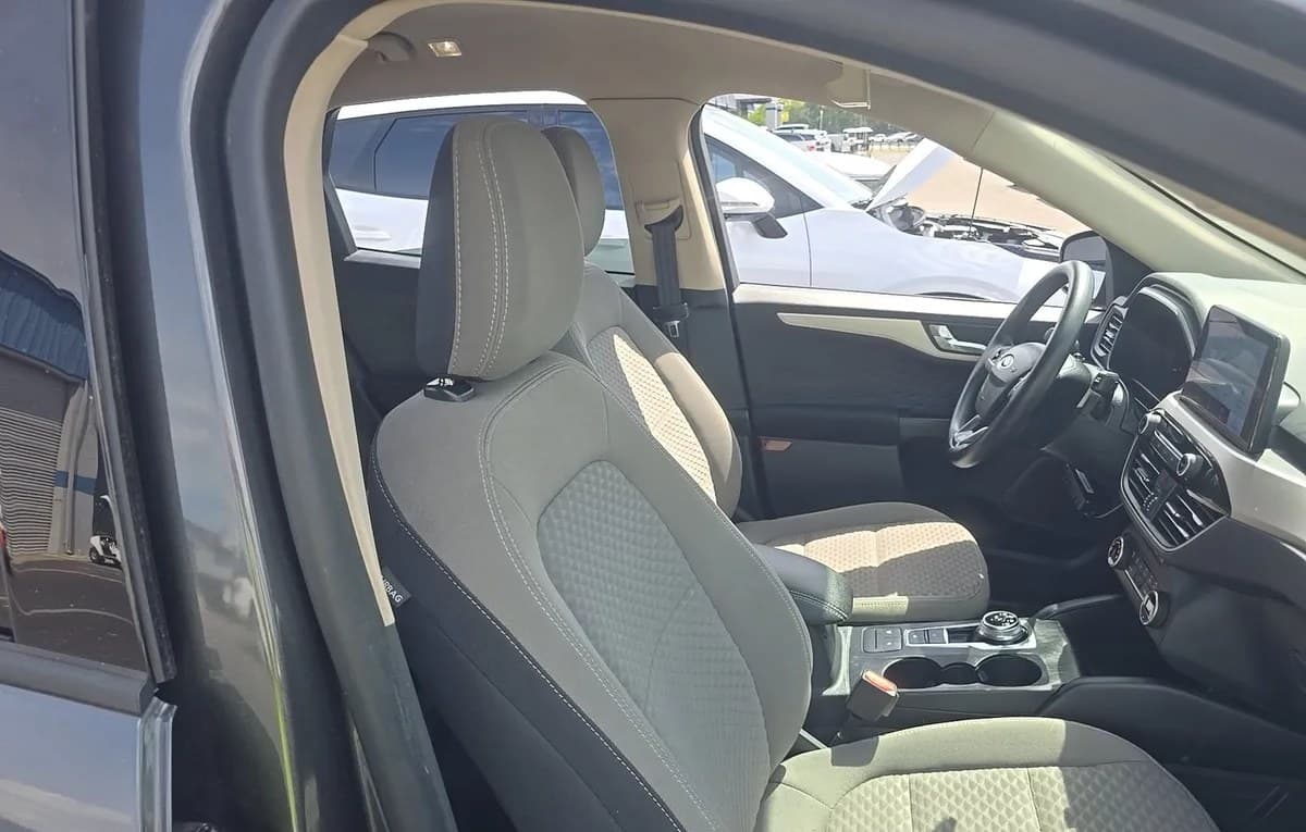 2020 FORD ESCAPE SE 5