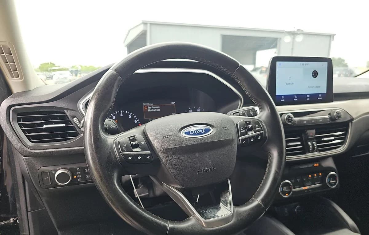 2021 FORD ESCAPE SE 7