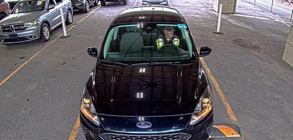 2021 FORD ESCAPE SE 3