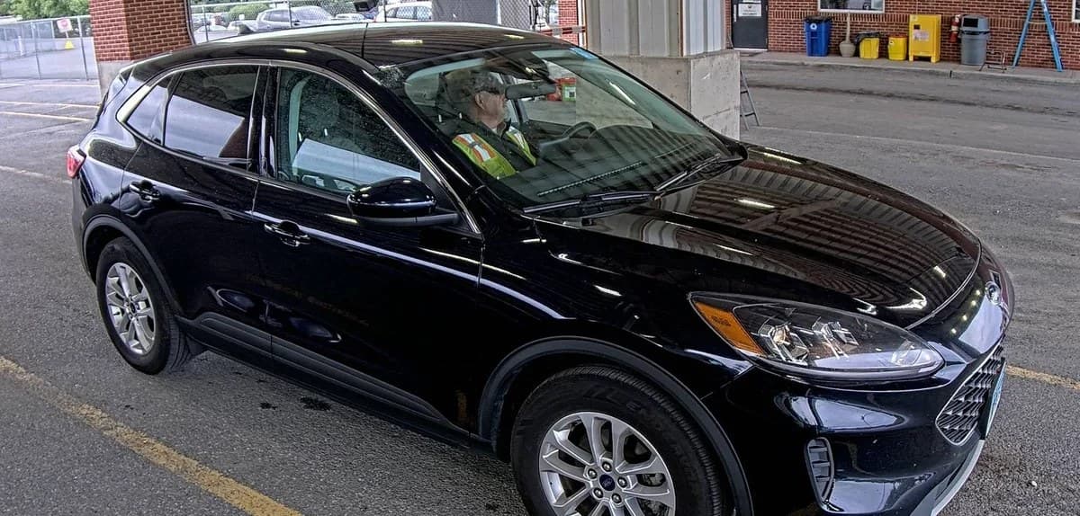 2021 FORD ESCAPE SE 4