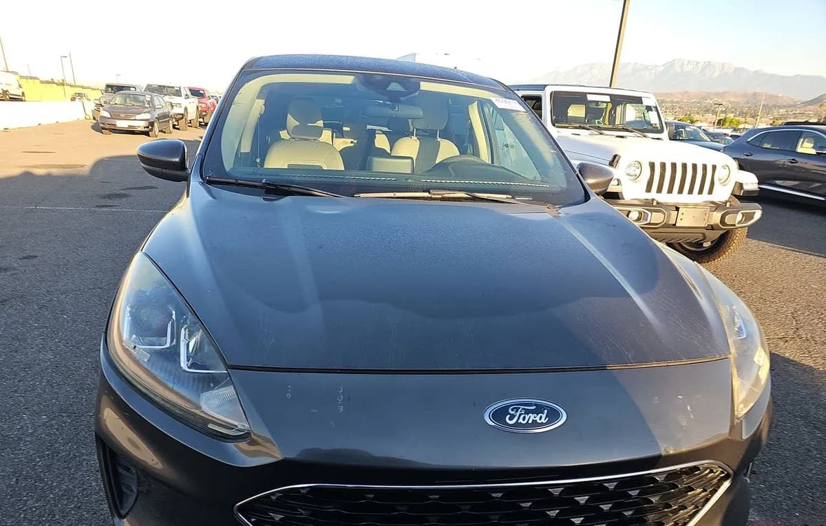 2020 FORD ESCAPE SE 3