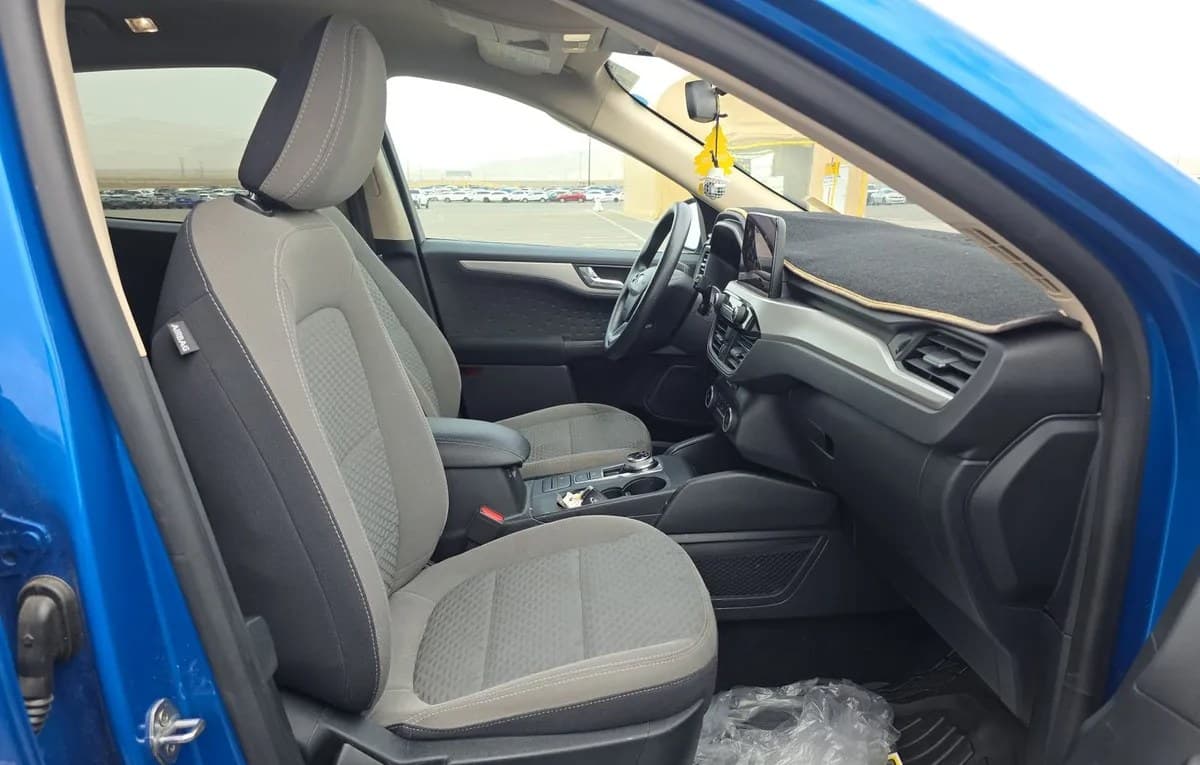 2020 FORD ESCAPE SE 5