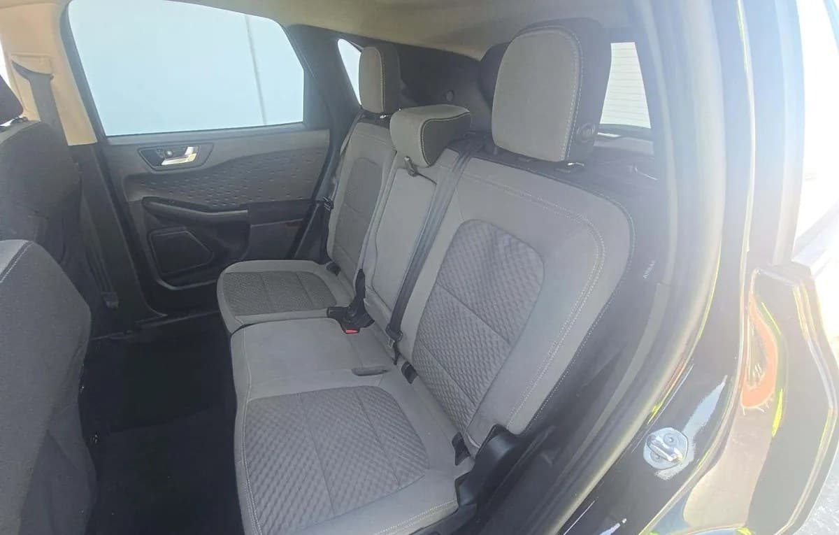 2020 FORD ESCAPE SE 7