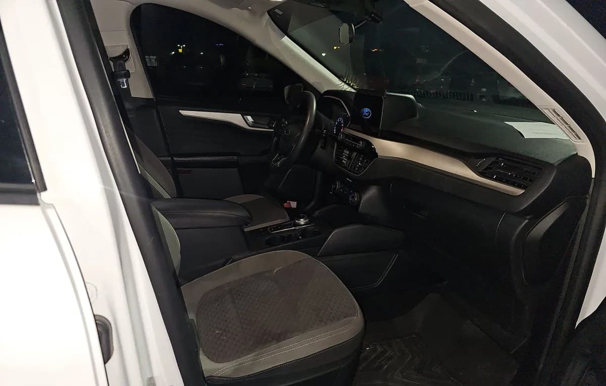 2021 FORD ESCAPE SE 5