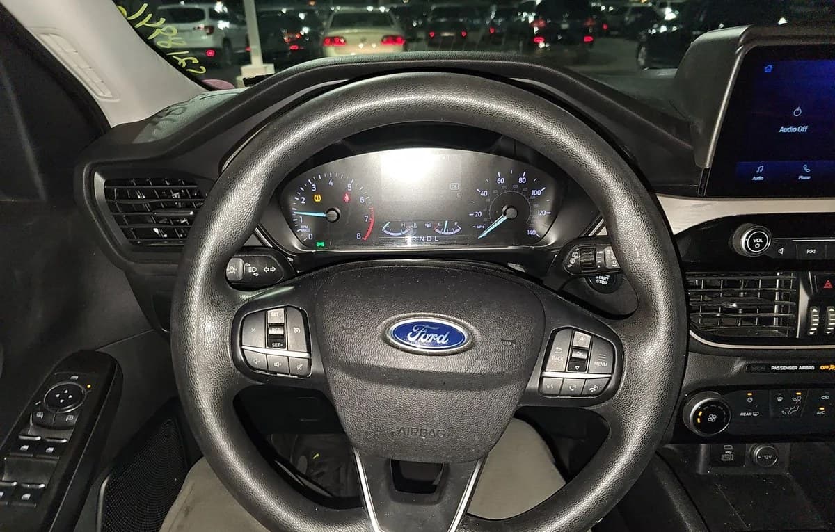 2021 FORD ESCAPE SE 7