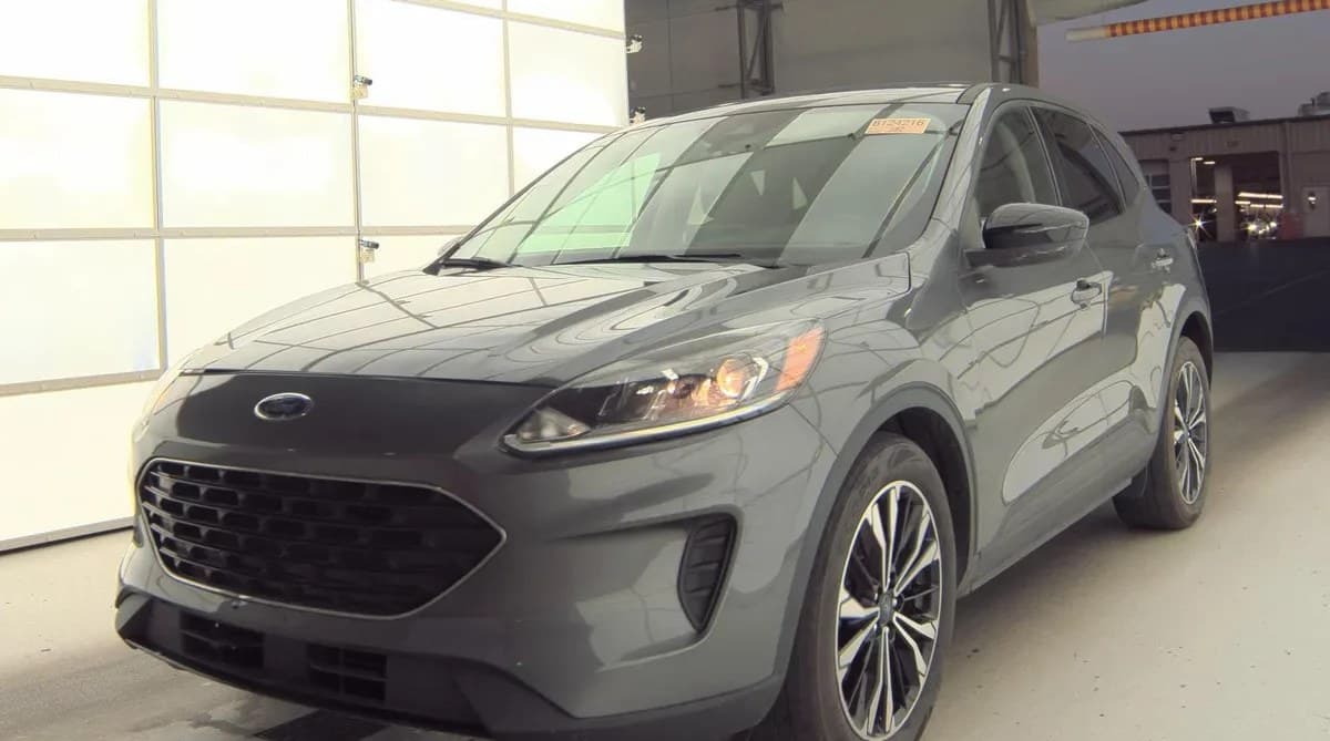 2021 FORD ESCAPE SE 2