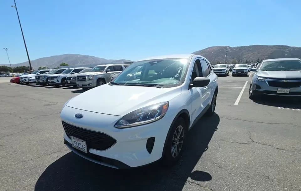 2022 FORD ESCAPE SE