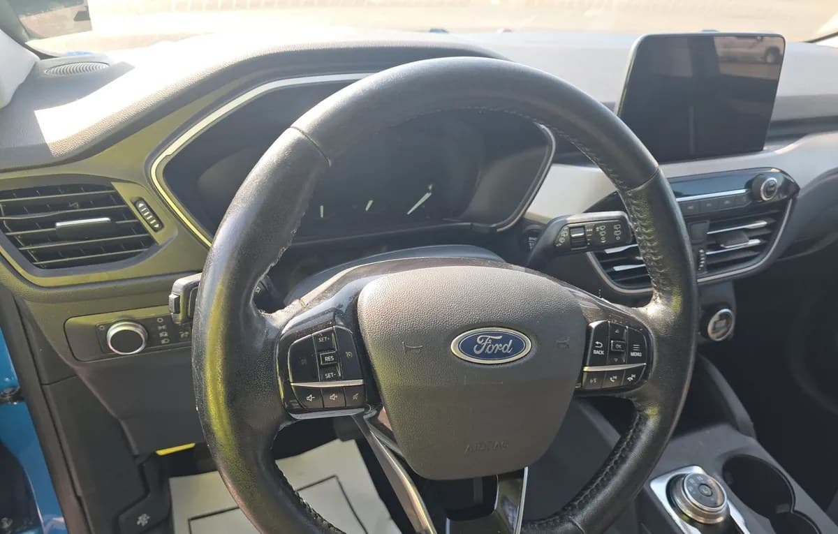 2021 FORD ESCAPE SE 6
