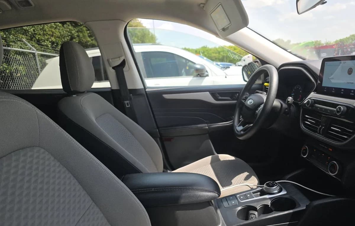 2022 FORD ESCAPE SE 5