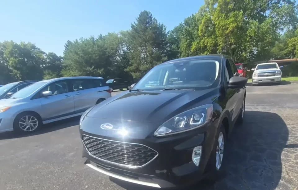 2022 FORD ESCAPE SE 2