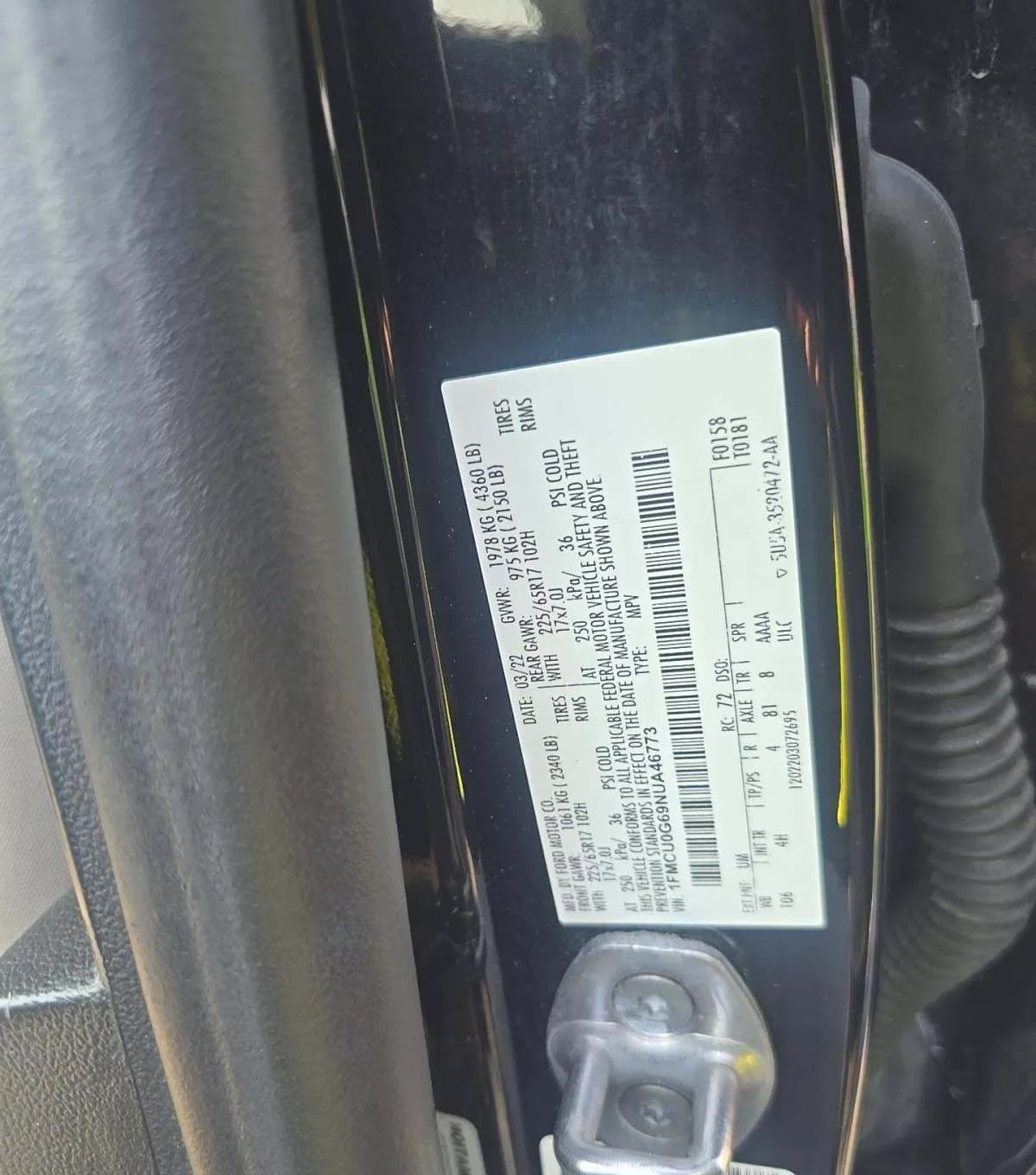 2022 FORD ESCAPE SE 3