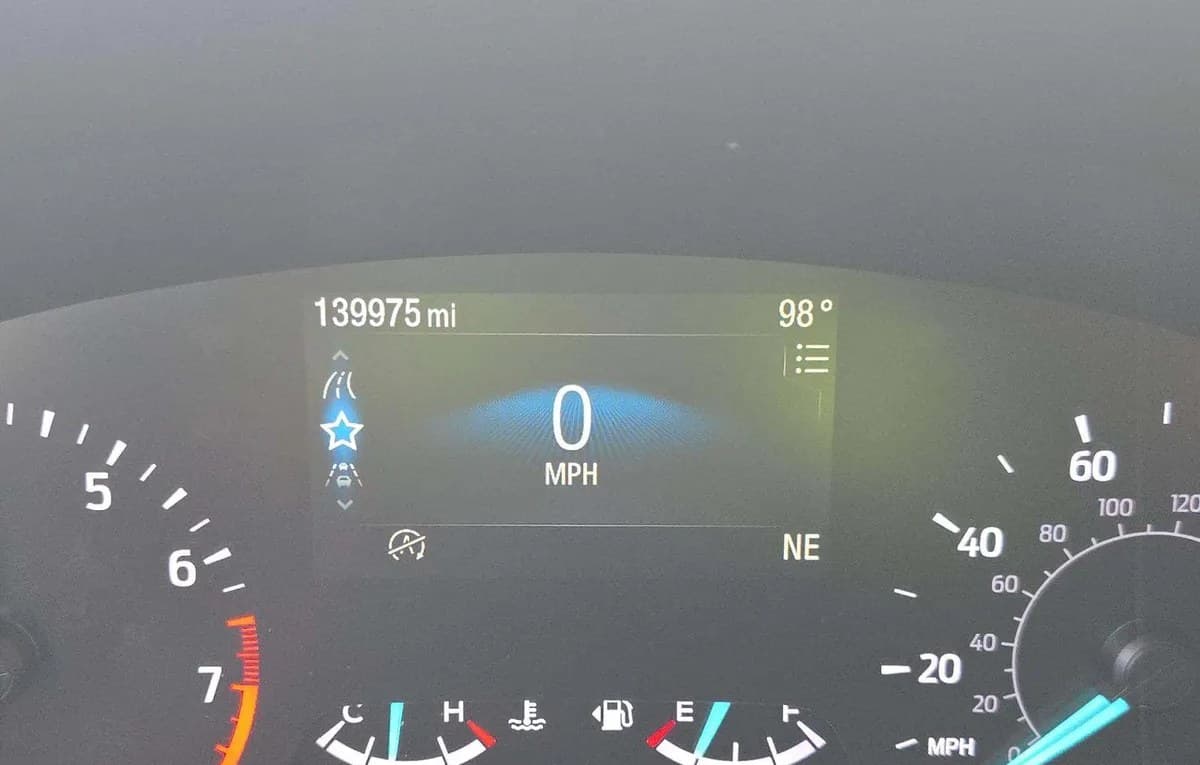 2020 FORD ESCAPE SE 5