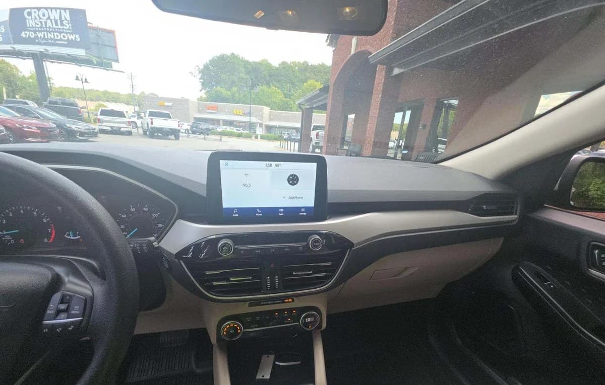 2020 FORD ESCAPE SE 6
