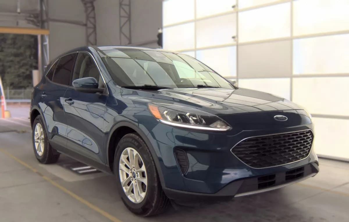 2020 FORD ESCAPE SE 3