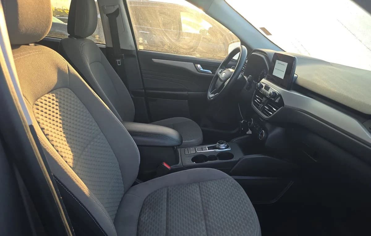 2021 FORD ESCAPE SE 5