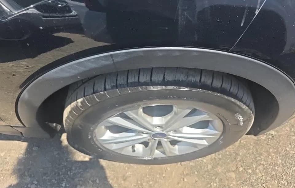 2017 FORD ESCAPE SE 5