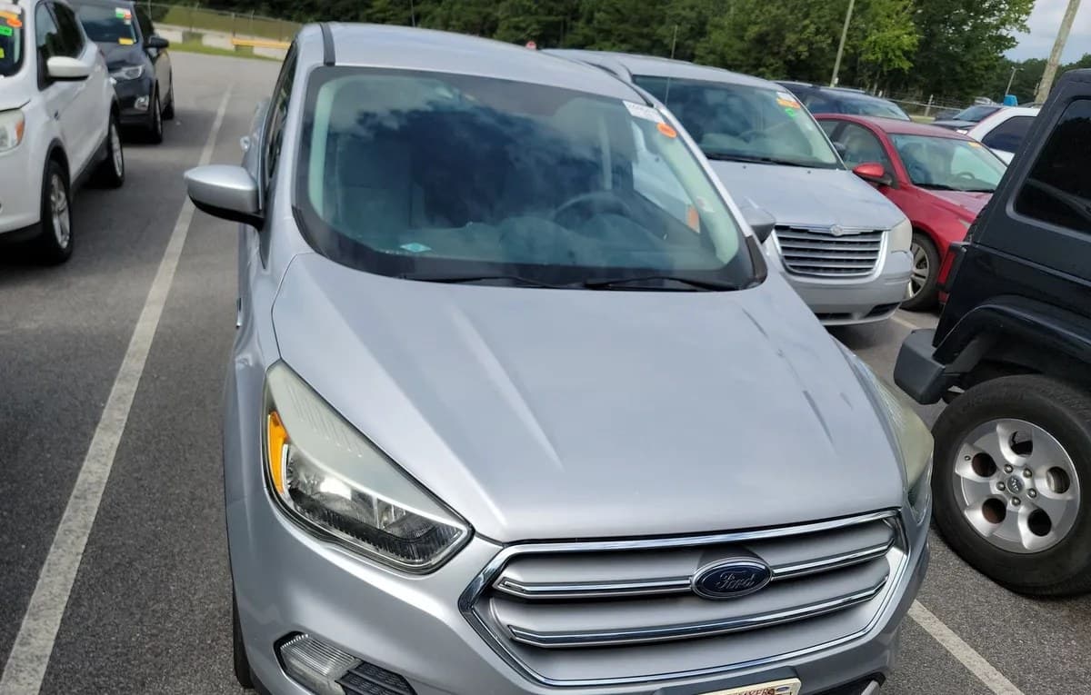 2017 FORD ESCAPE SE 2
