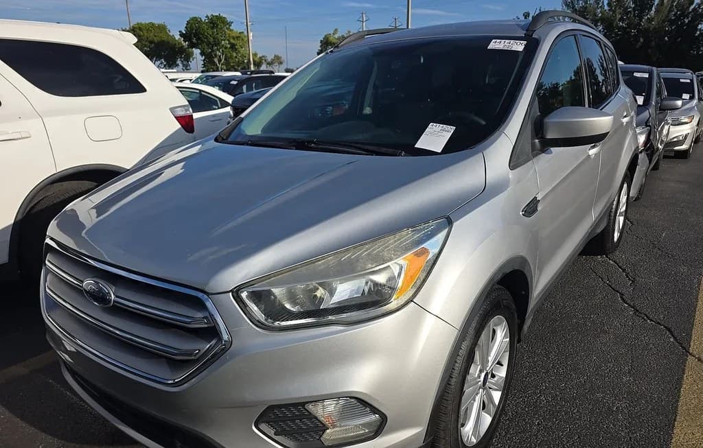 2018 FORD ESCAPE SE