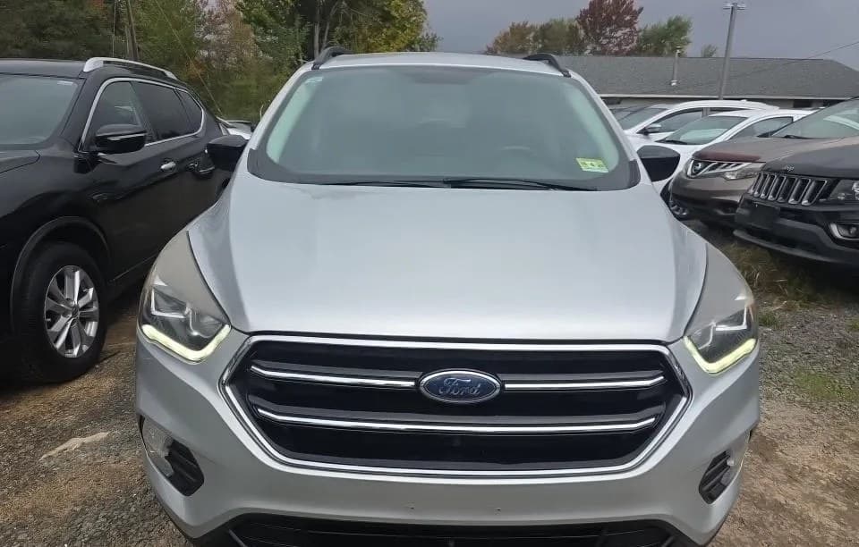 2019 FORD ESCAPE SE 3