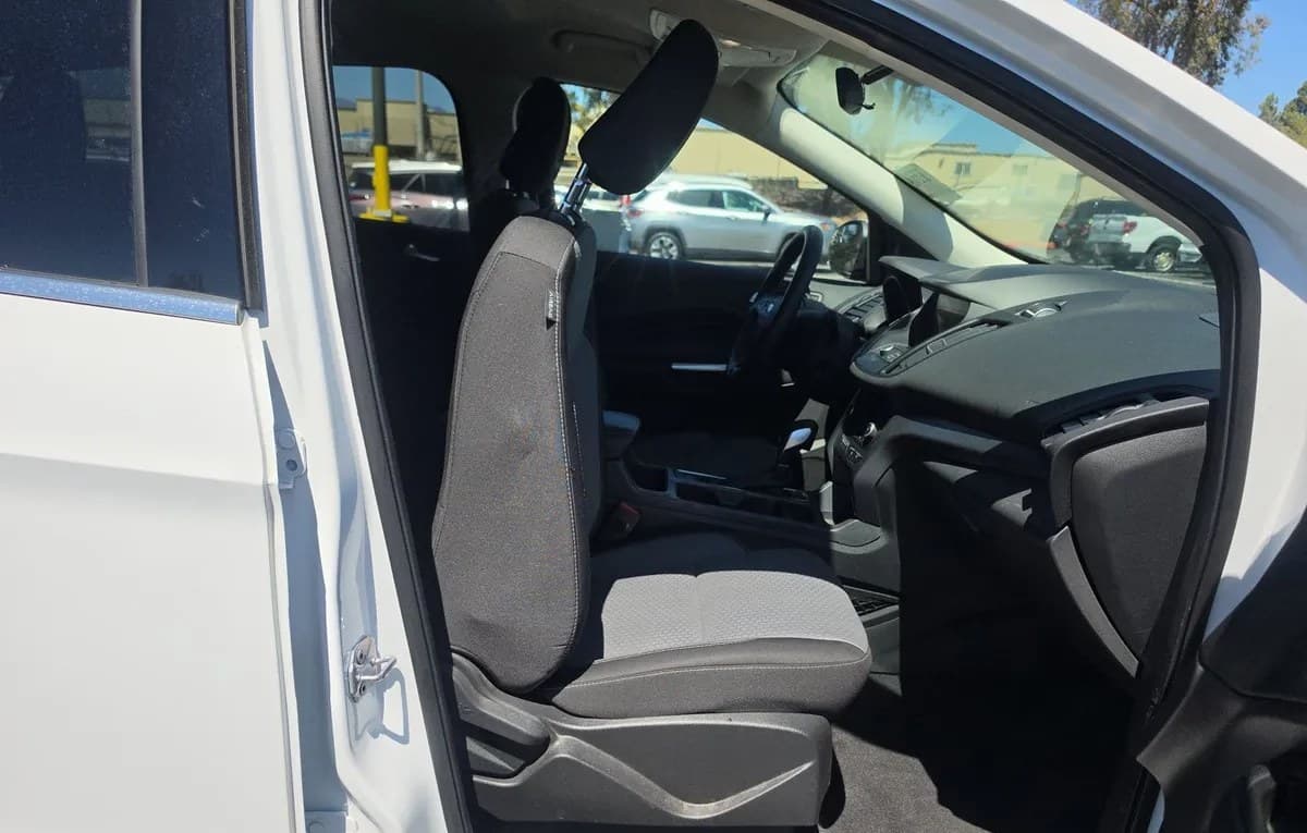 2019 FORD ESCAPE SE 5